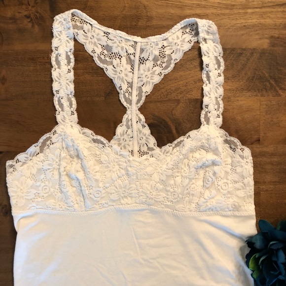 LacyTank Top - Picture 3 of 4